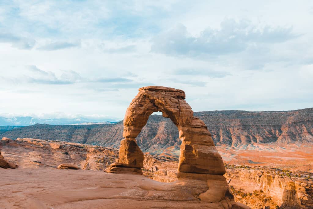 delicate arch trail