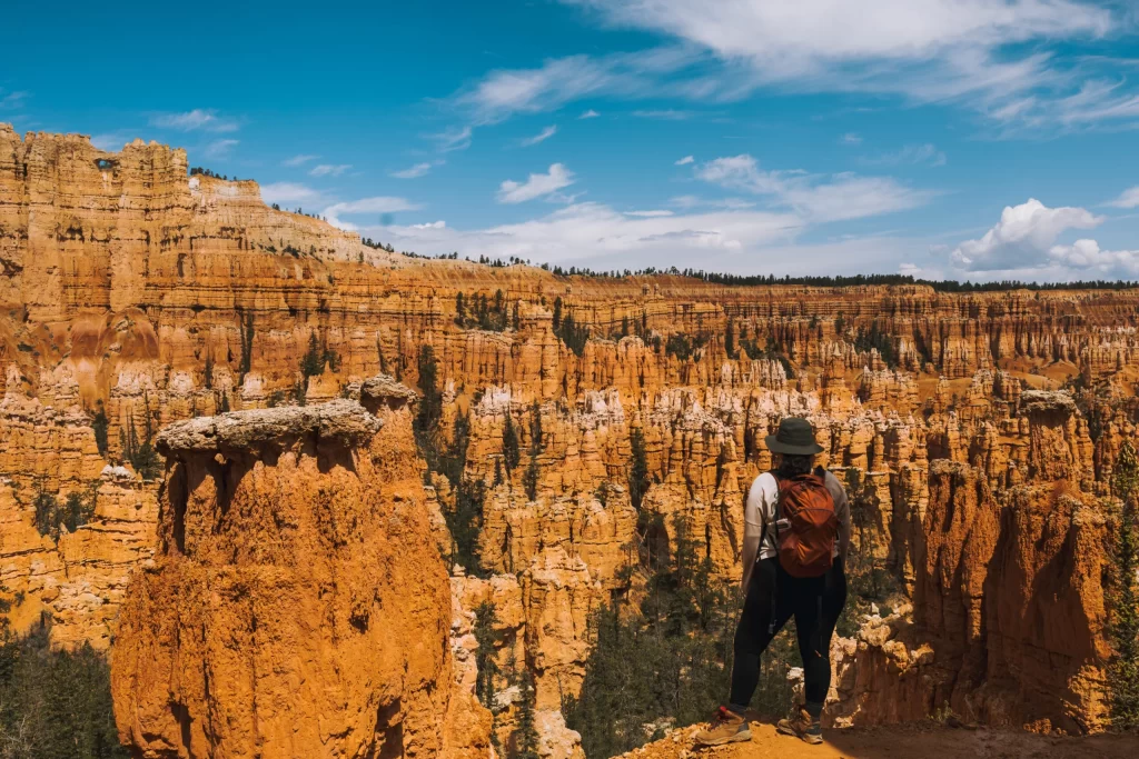 peek-a-boo loop trail at bryce canyon national park