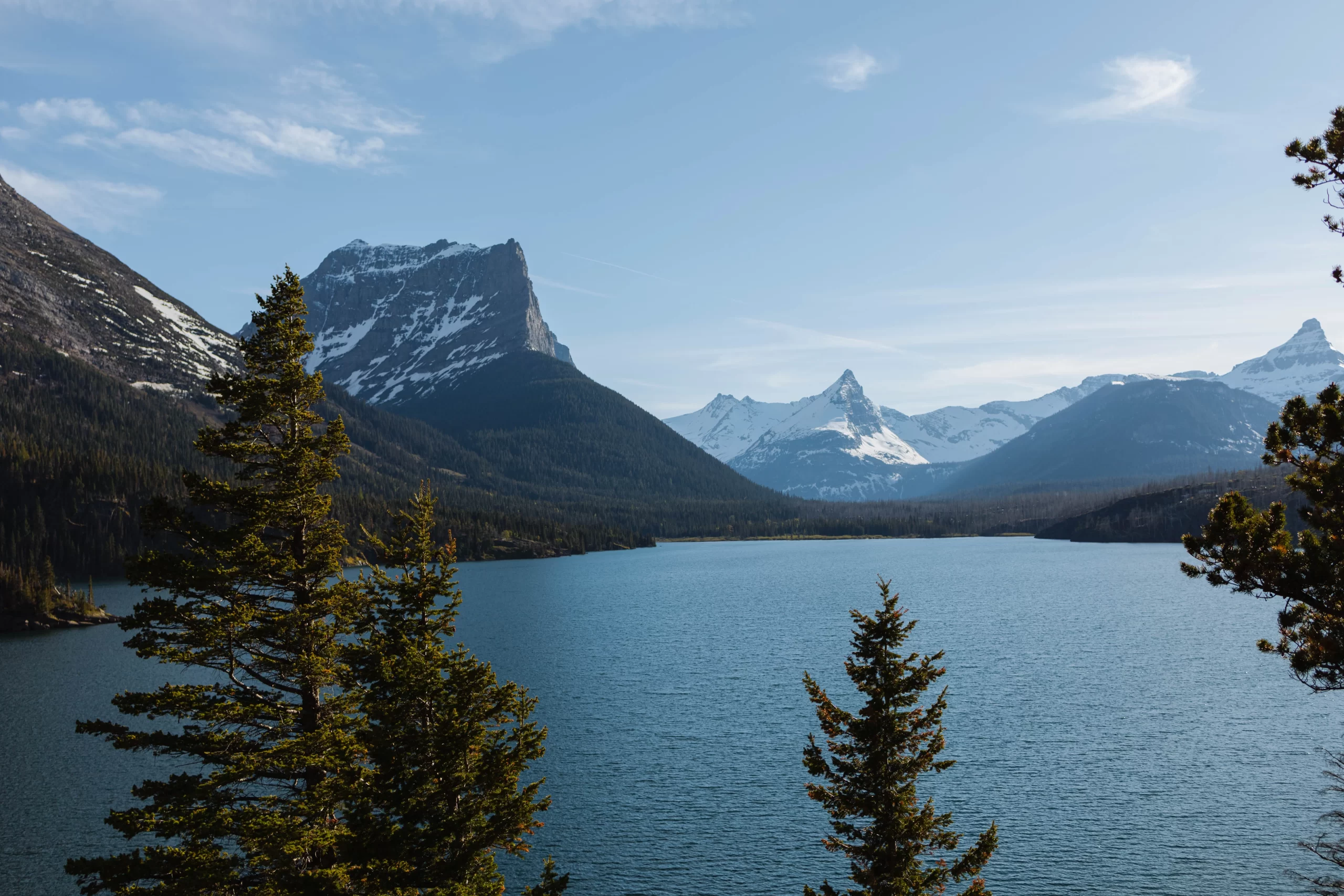 Viewpoint of Saint Mary Lake at Glacier National Park