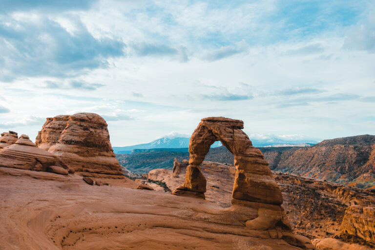 Arches National Park for Beginners (Hikes & Recommendations)